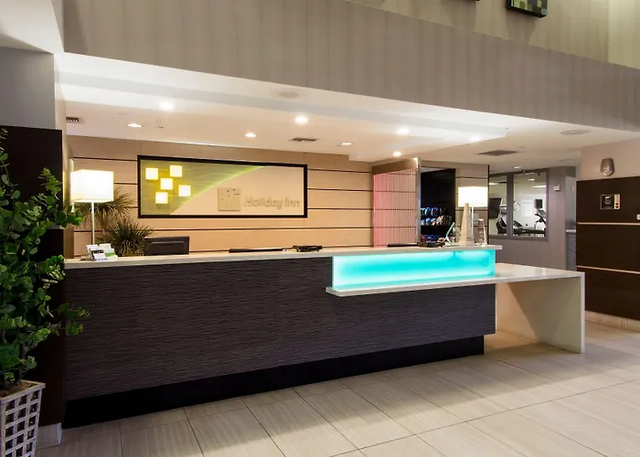Hotel & North - Airpark By Ihg 3*