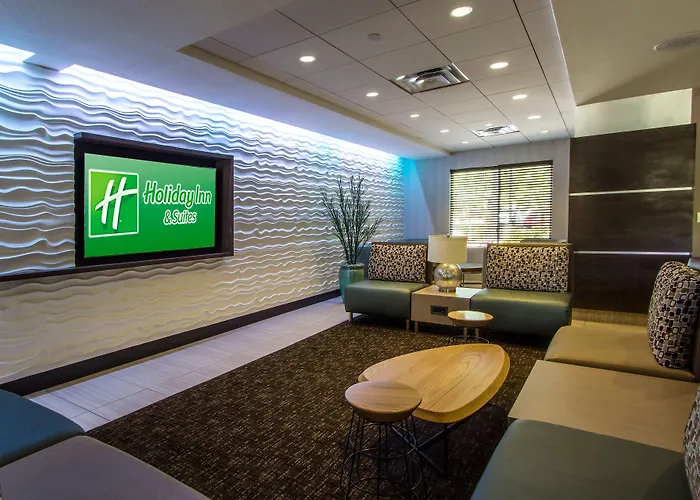 Hotel & North - Airpark By Ihg