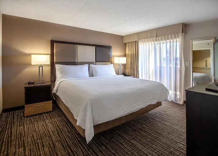 & North - Airpark By Ihg